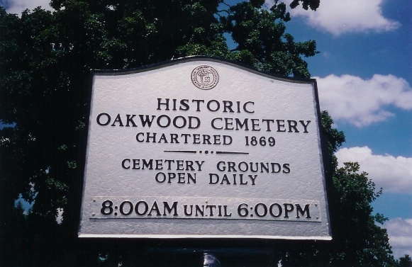 Historic Oakwood Cemetery